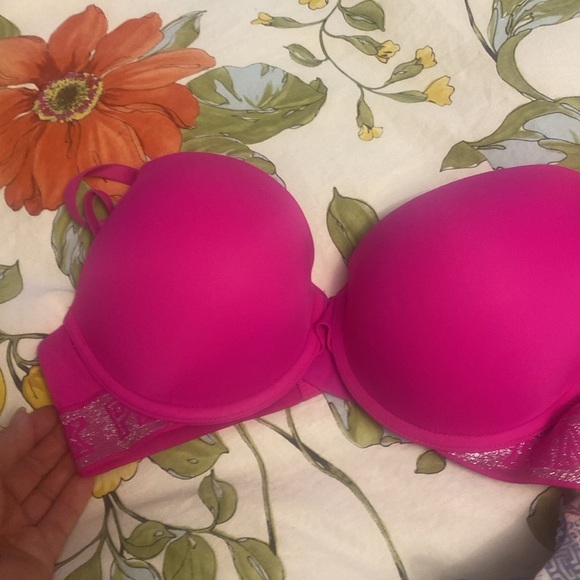 Victoria secret 34d bra bundle like New - Picture 5 of 15
